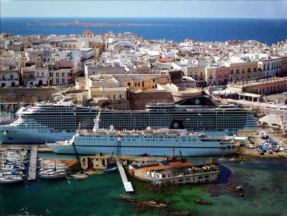 crociere a gallipoli.jpg crociere a gallipoli.jpg