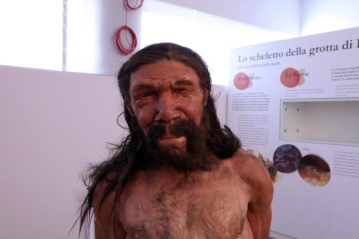 uomo di altamura1.jpg uomo di altamura1.jpg